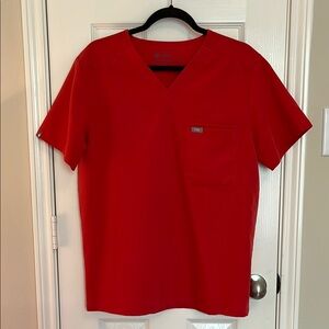 Figs Leon 3 pocket Scrub Top